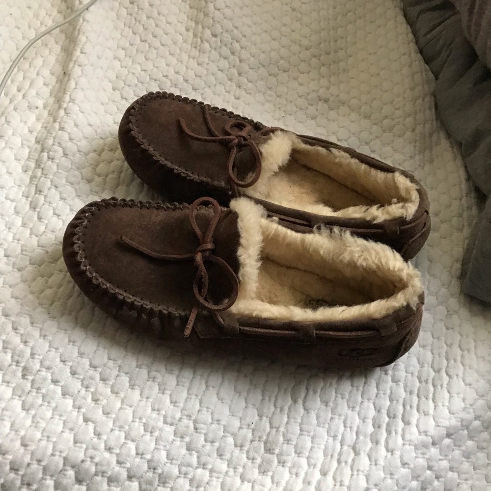 UGG Moccasins - Dakota Slipper